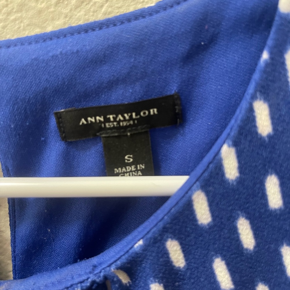 Ann Taylor Navy and White Patterned Maxi Skirt - Picture 3 of 4